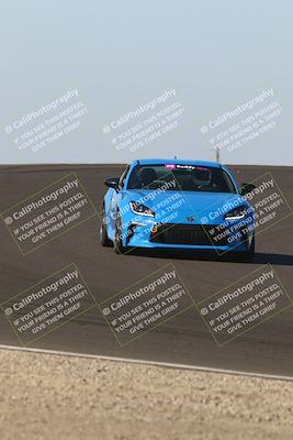 media/Nov-09-2025-Speed Ventures (Sun) [[388b781dcd]]/Red/Session 3 (Turn 2)/